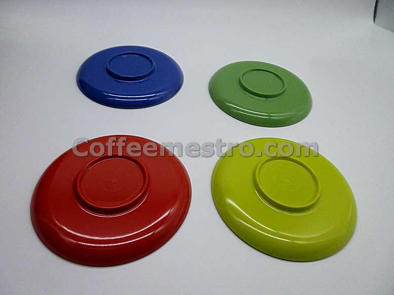 https://www.coffeemestro.com/image/nespresso-view-collection-2-view-lungo-cups-2-view-expresso-cups-4-saucers-box-set-1.jpg